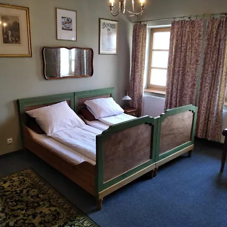 Dworek Pod Herbem * Gądkowice