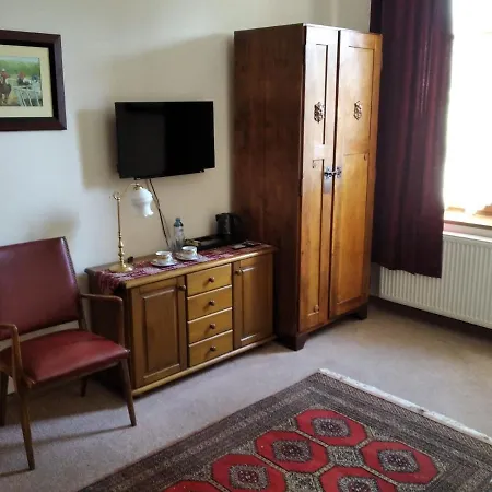 Dworek Pod Herbem Gądkowice