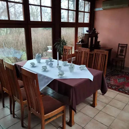 Dworek Pod Herbem Vakantieboerderij