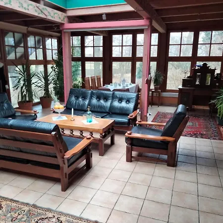 Vakantieboerderij Dworek Pod Herbem *