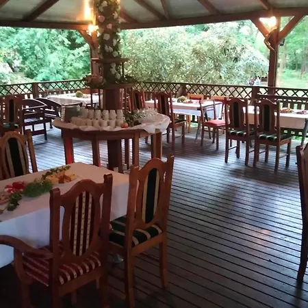 Dworek Pod Herbem * Gądkowice