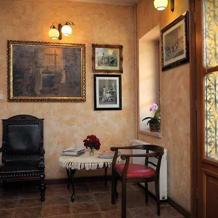 Dworek Pod Herbem Gądkowice