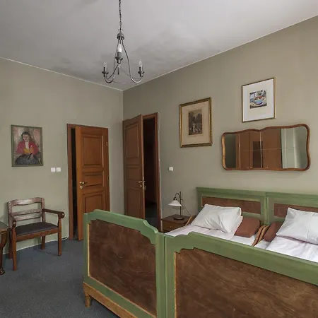 Dworek Pod Herbem Gądkowice