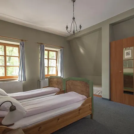 Dworek Pod Herbem * Gądkowice