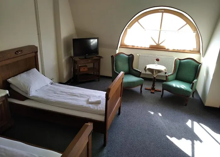 Dworek Pod Herbem Gądkowice