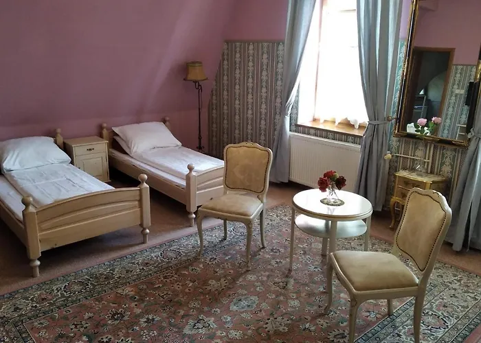 Farmház Dworek Pod Herbem