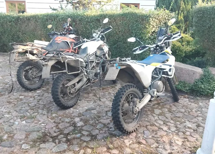 Dworek Pod Herbem Gądkowice