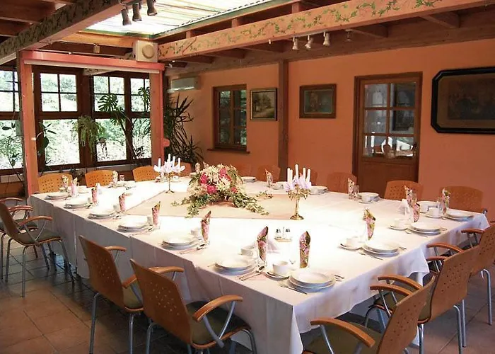 Dworek Pod Herbem Gądkowice