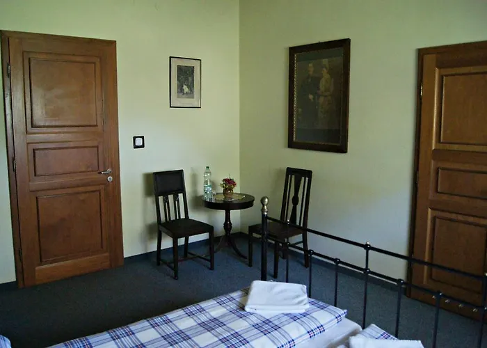 Dworek Pod Herbem Gądkowice