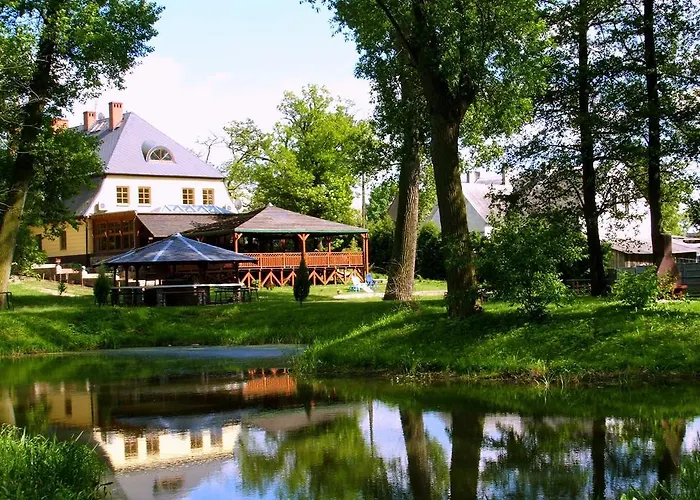 Farmház Dworek Pod Herbem *