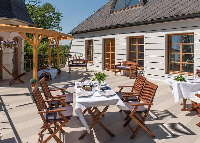 Dworek Pod Herbem Farmház Gądkowice