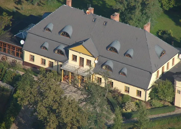 Gospodarstwo agroturystyczne Dworek Pod Herbem Gądkowice